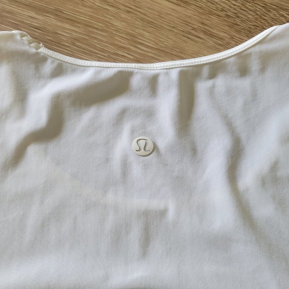 Lululemon Making Moves tank - Picture 3 of 6